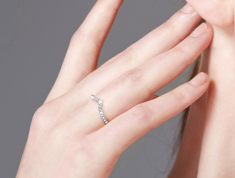 Eternal Sparkles Virgina Stackable Pave Moissanite Ring