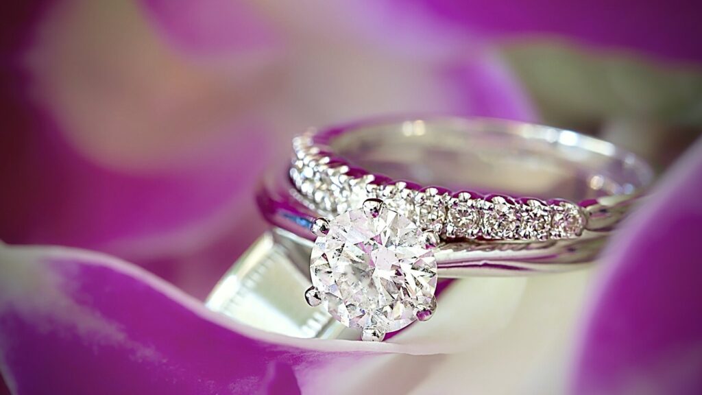 eternal sparkles - cocktail rings