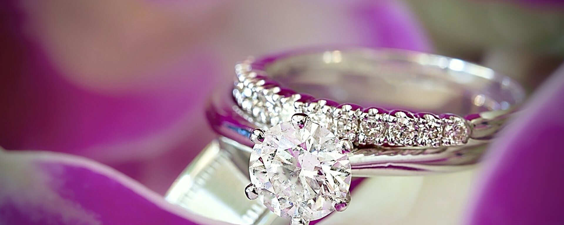 eternal sparkles - cocktail rings