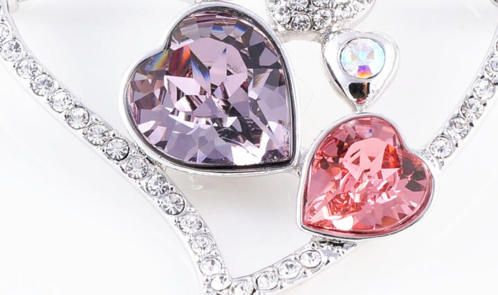 Buying Wholesale Valentine's Jewelry at CeriJewelry
